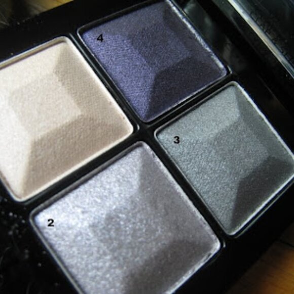 🛑 SOLD SOLD SOLD 
GIVENCHY  EYESHADOW Prisme QUATOR Palette - Picture 4 of 9